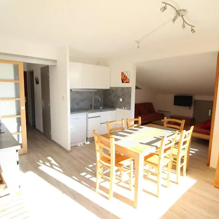 Apartment Duplex Lumineux 4 Pieces, 10 Pers, Renove Au Pied Des Pistes - En Oisans - Fr-1-297-341 *